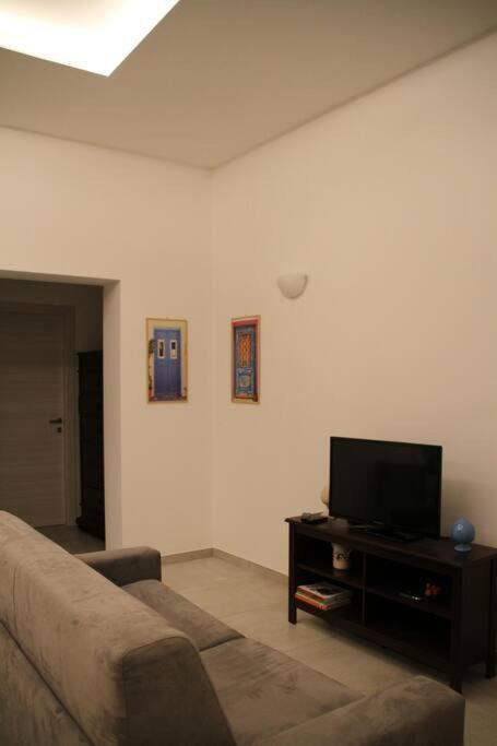 La Casa Di Beba Apartman Bari Kültér fotó